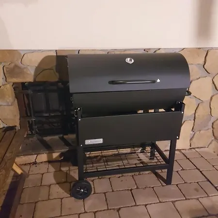 Cervena Veza Nyaraló *