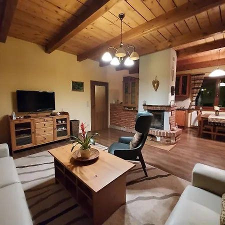 Cervena Veza * Banka